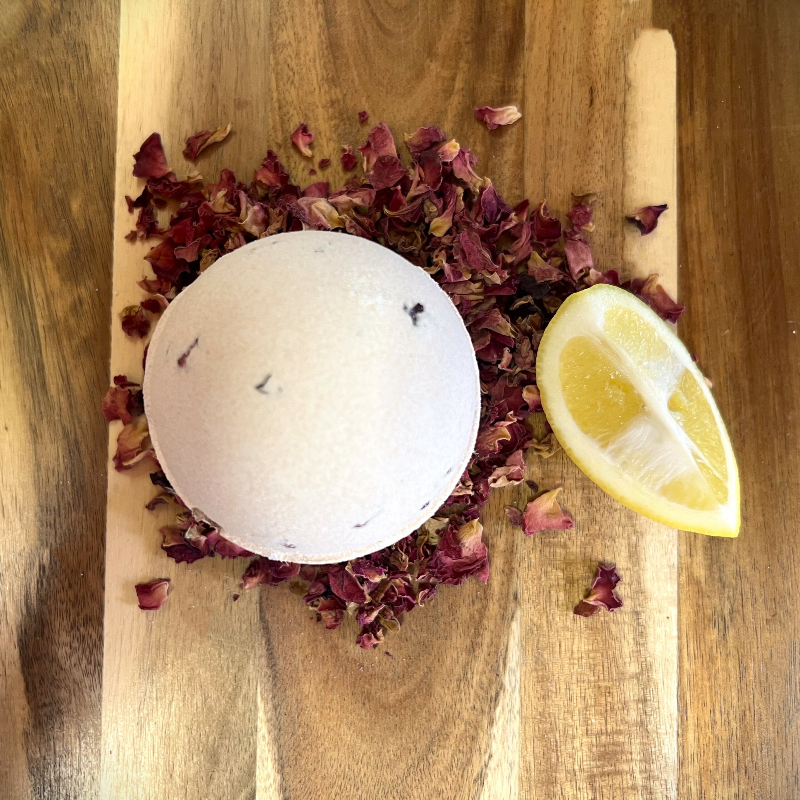 Roses & Lemons Bath Bomb