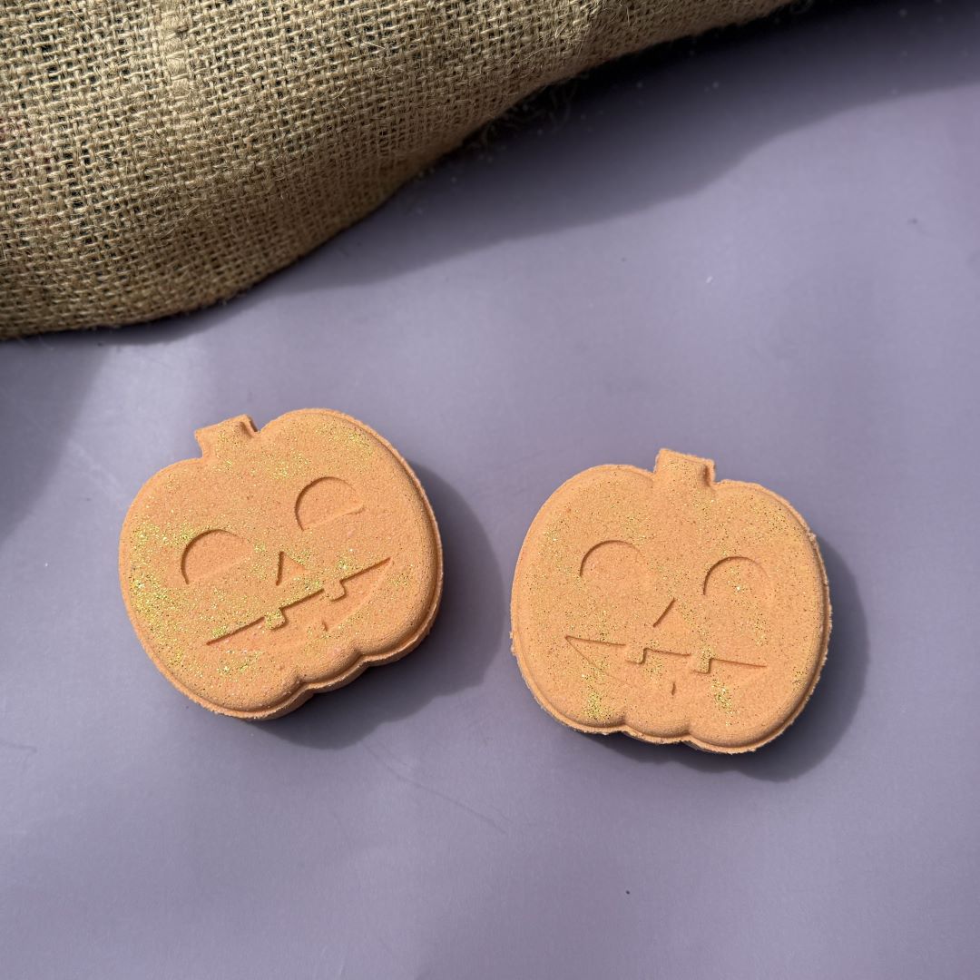 Halloween Jack o Lantern Bath Bomb